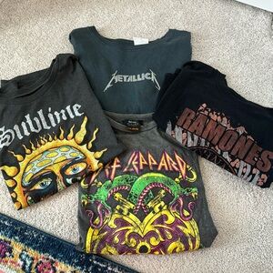 GRAPHIC TEE BUNDLE